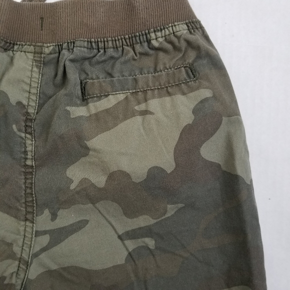 Camouflage Shorts - Picture 7 of 7